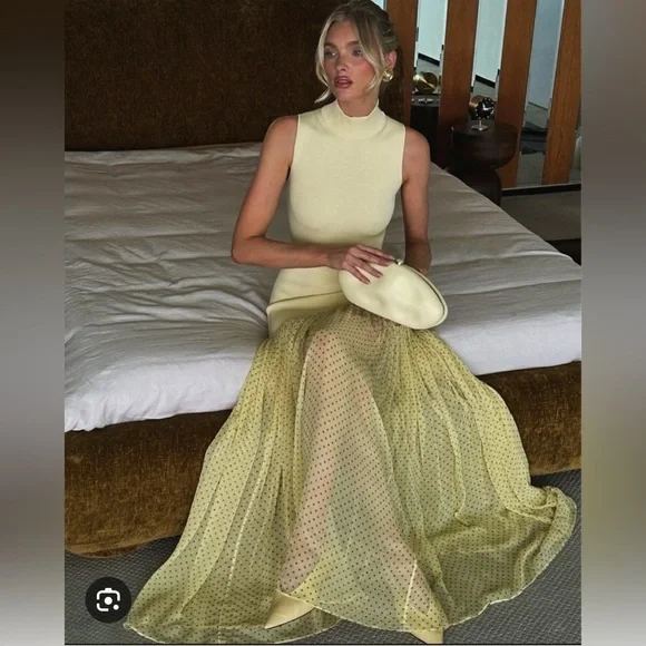 NWT HELSA Helsa Costanza Gown in butter yellow polka dot - Picture 3 of 17